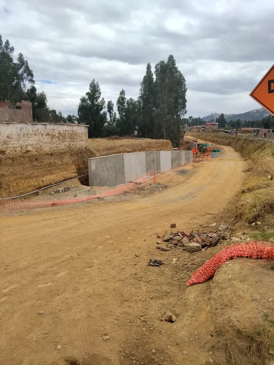 Mejoramiento de Servicio de Transitabilidad Vehicular de la Carretera Departamental CU-104 en el Tramo Amparaes – Puente Tahuis, Distrito de Yanatile - Lares, Provincial de Calca – Cusco